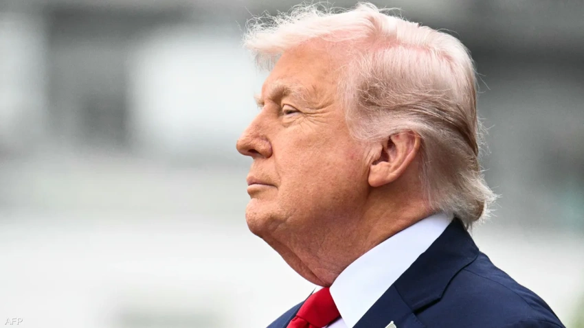 Trump: Iraq's PM-designate Won with Our Support, Strait of Hormuz Fully Closed
