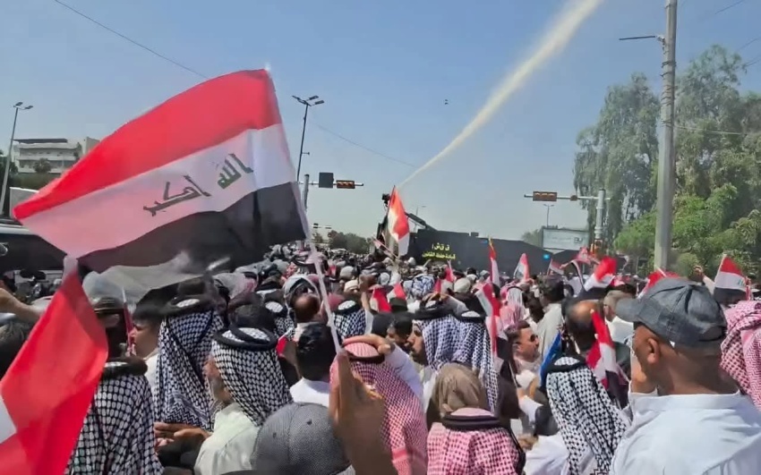Iraqi Farmers Demonstrate in Baghdad Demanding Support for Agricultural Sector