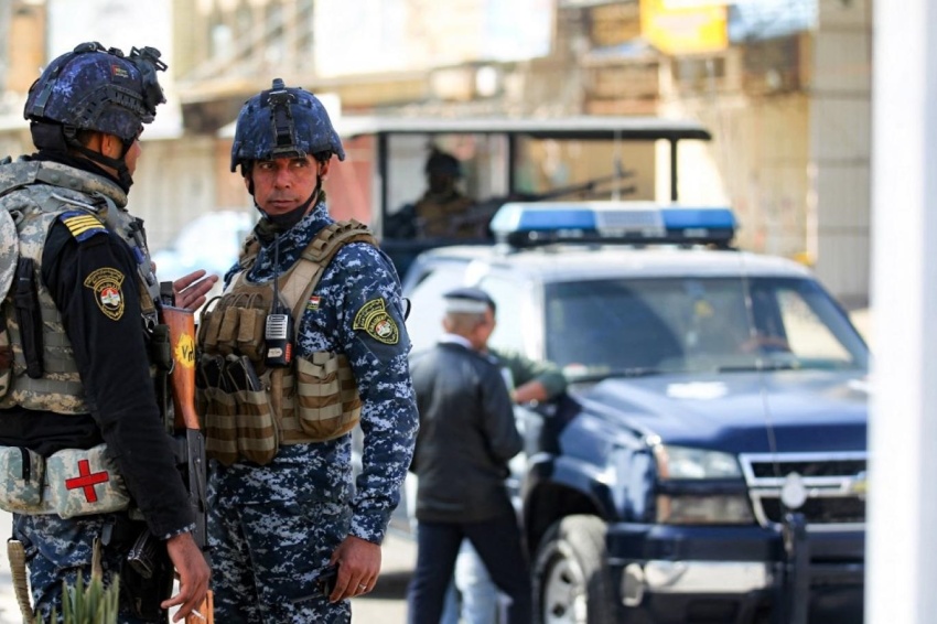 تحقيق أمني في حادثة انتحار ضابط كبير داخل منزله غربي بغداد - تحقيق أمني في حادثة انتحار ضابط كبير داخل منزله غربي بغداد - تحقيق أمني في حادثة انتحار ضابط كبير داخل منزله غربي بغداد - تحقيق أمني في حادثة انتحار ضابط كبير داخل منزله غربي بغداد - تحقيق أمني في حادثة انتحار ضابط كبير داخل منزله غربي بغداد - Security Investigation Launched into Suicide of Senior Military Officer at his Residence in Western Baghdad - Security Investigation Launched into Suicide of Senior Military Officer at his Residence in Western Baghdad
