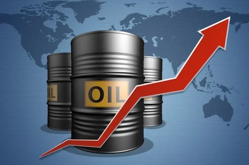 خبراء اقتصاد: التنمية المستدامة تتطلب توظيف العوائد النفطية في مشاريع استراتيجية