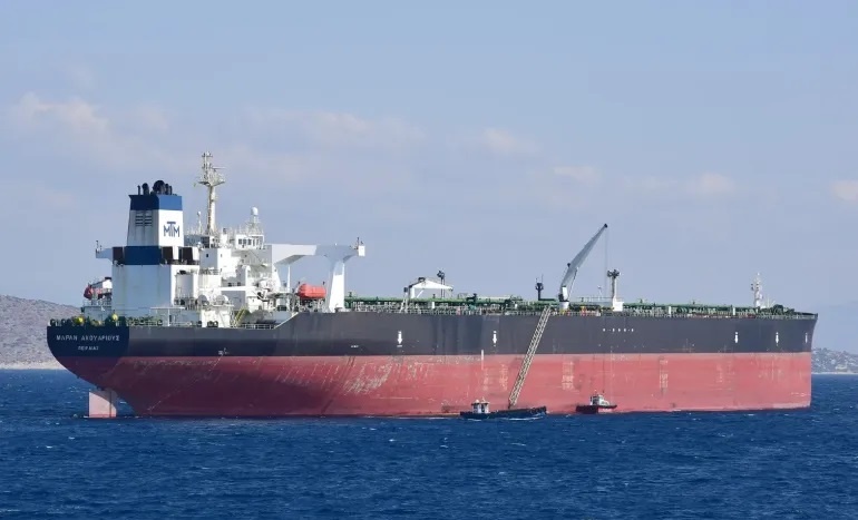 Iranian Oil Tanker Targeted by US Strike Following the Resumption of Naval Blockade - ناقلة نفط إيرانية تتعرض لقصف أمريكي إثر استئناف الحصار البحري ناقلة نفط إيرانية تتعرض لقصف أمريكي إثر استئناف الحصار البحري ناقلة نفط إيرانية تتعرض لقصف أمريكي إثر استئناف الحصار البحري ناقلة نفط إيرانية تتعرض لقصف أمريكي إثر استئناف الحصار البحري Iranian Oil Tanker Targeted by US Strike Following the Resumption of Naval Blockade Iranian Oil Tanker Targeted by US Strike Following the Resumption of Naval Blockade