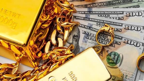 ارتفاع ملحوظ في أسعار صرف العملات الأجنبية والمعادن النفيسة في الأسواق المحلية