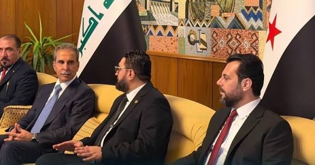 رئيس مجلس القضاء الأعلى العراقي يصل إلى دمشق في زيارة رسمية