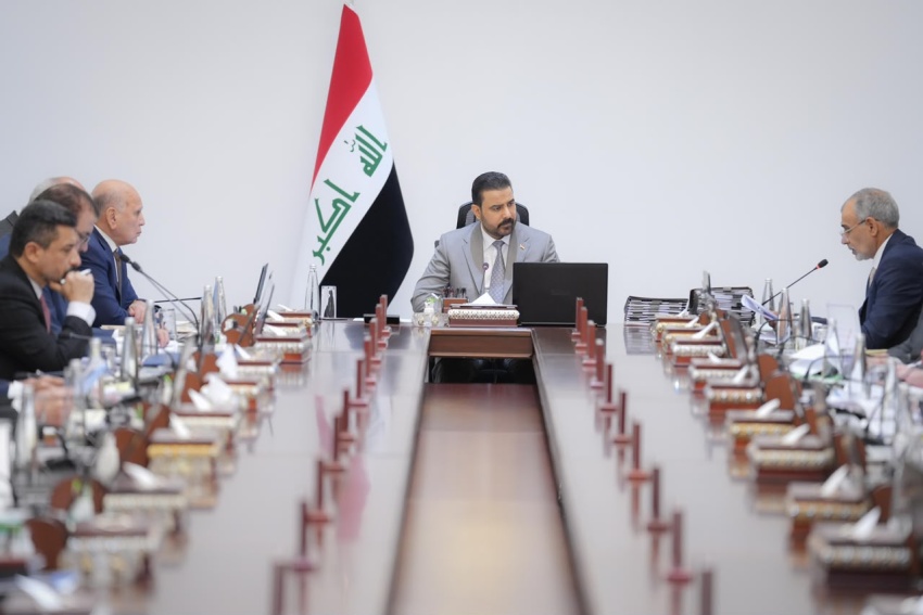 حزمة قرارات حكومية حاسمة تشمل قطاعات النفط والطاقة والجمارك