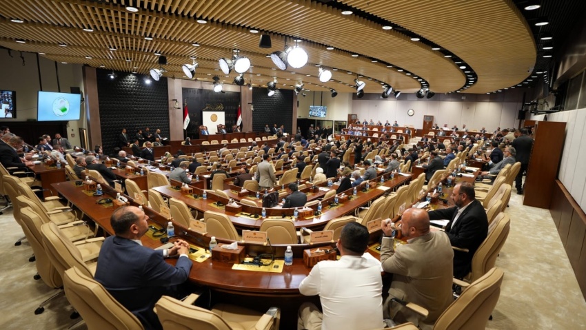 البرلمان العراقي ينهي قراءة قوانين استراتيجية ويصدر توجيهات حاسمة بشأن حادثة الدورة