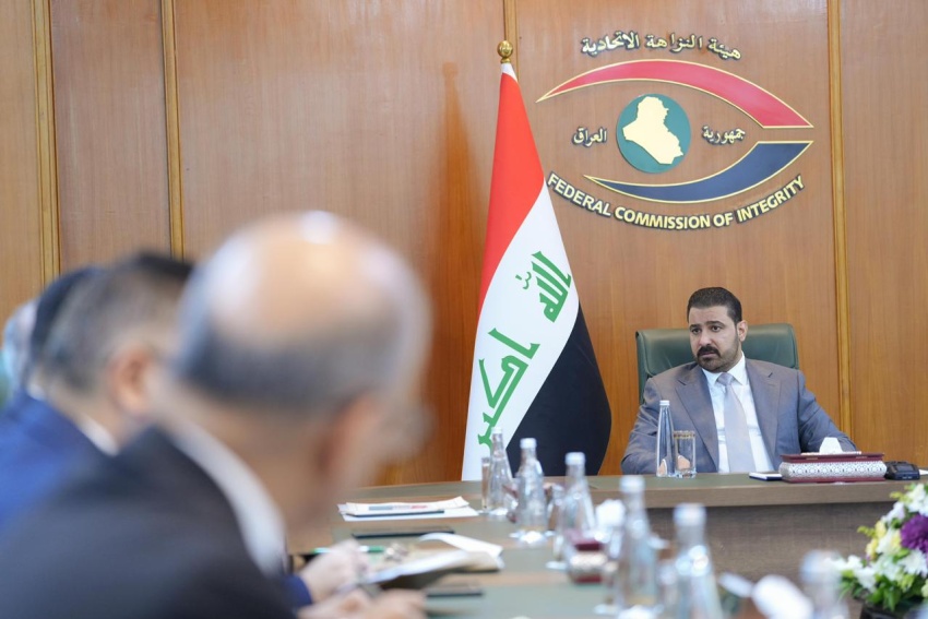 رئيس الوزراء يوجه بتكثيف الجهود الرقابية لوأد الفساد ومتابعة المشاريع الاستراتيجية