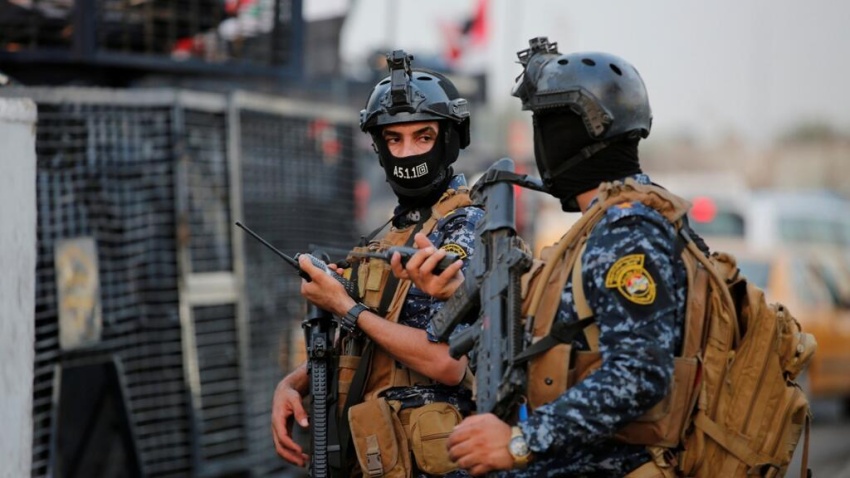 الإطاحة بأربعة موظفين في بابل لتسببهم بهدر المال العام في قطاع الكهرباء