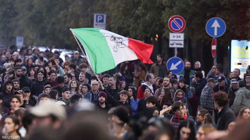 New Wave of Demonstrations Sweeps Italian Cities Amid Strict Security Measures